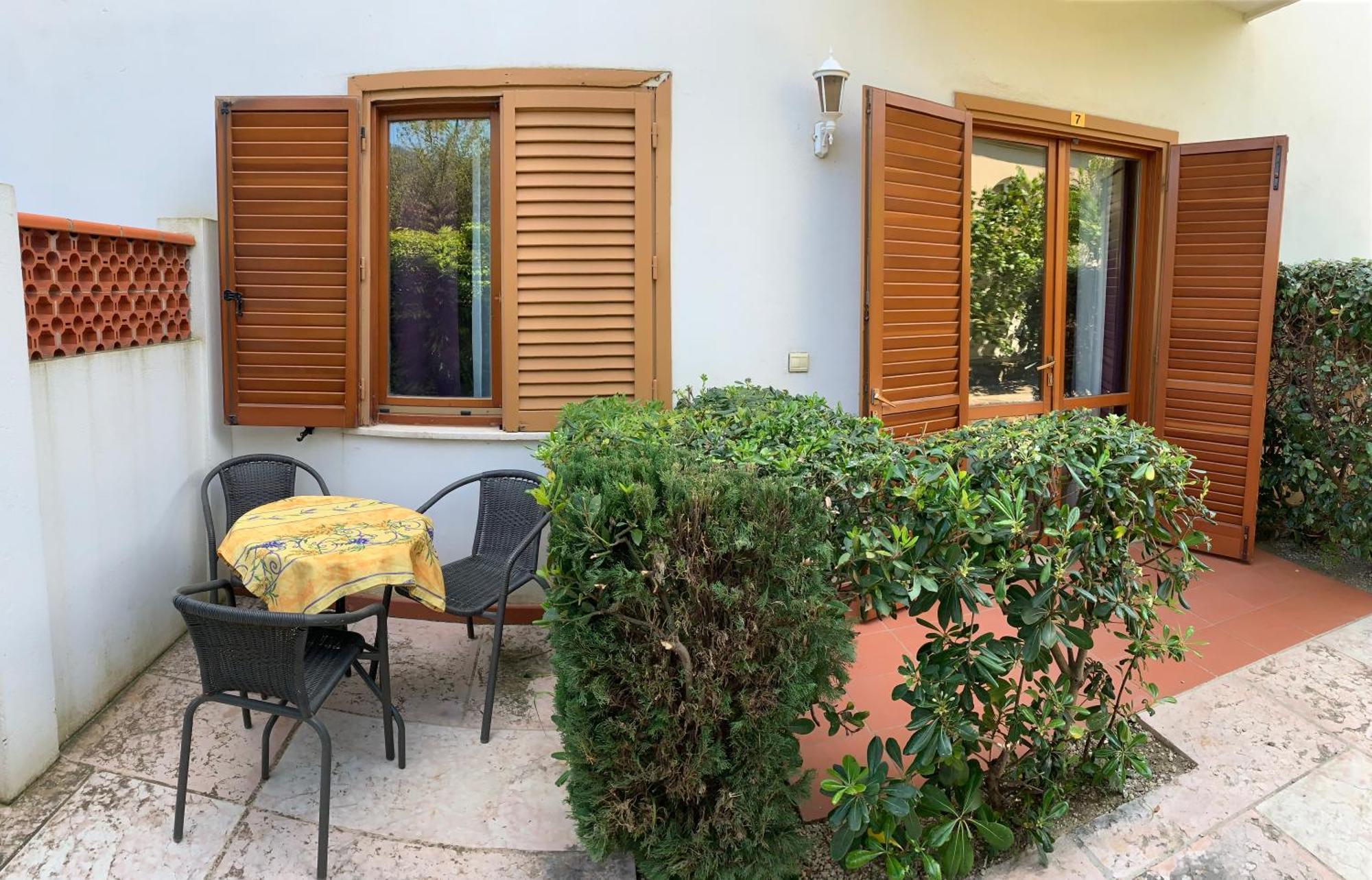 Hotel La Bastide Ле-Лаванду Экстерьер фото